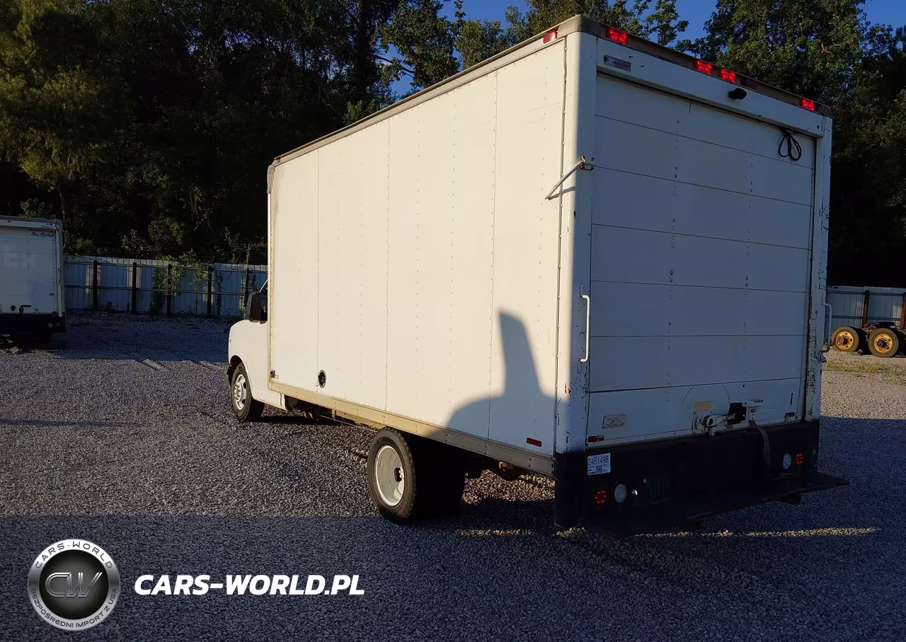 2015 Chevrolet Express Cutaway 3500 VIN:1GB3G3CGXF1118339 - 3