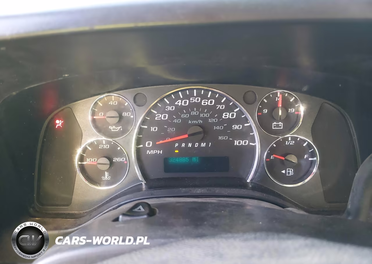 2015 Chevrolet Express Cutaway 3500 VIN:1GB3G3CGXF1118339 - 5