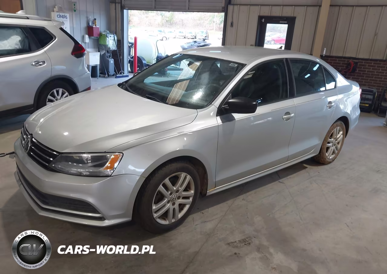 2015 Volkswagen Jetta 2.0L S VIN:3VW2K7AJ4FM220375 - 2