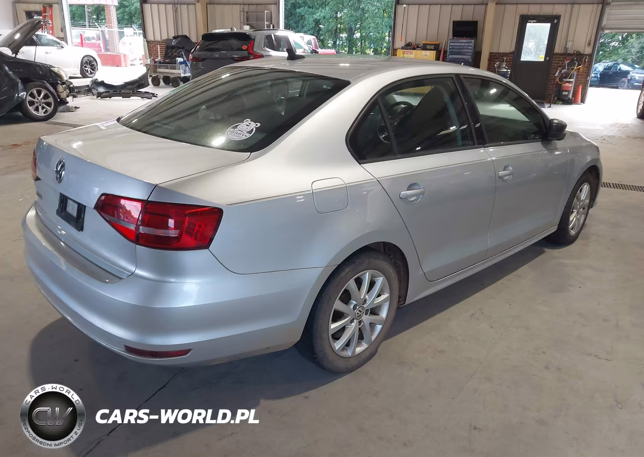 2015 Volkswagen Jetta 2.0L S VIN:3VW2K7AJ4FM220375 - 4