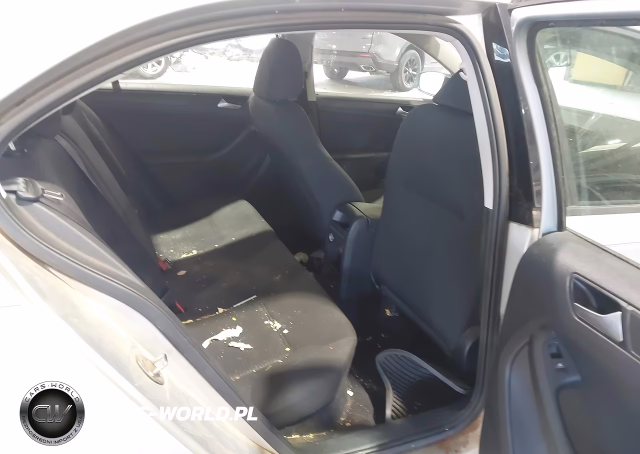 2015 Volkswagen Jetta 2.0L S VIN:3VW2K7AJ4FM220375 - 8