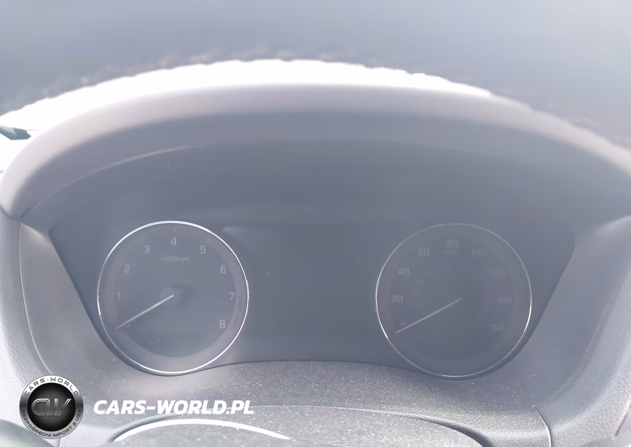 2017 Genesis G80 3.8 VIN:KMHGN4JE3HU206866 - 7