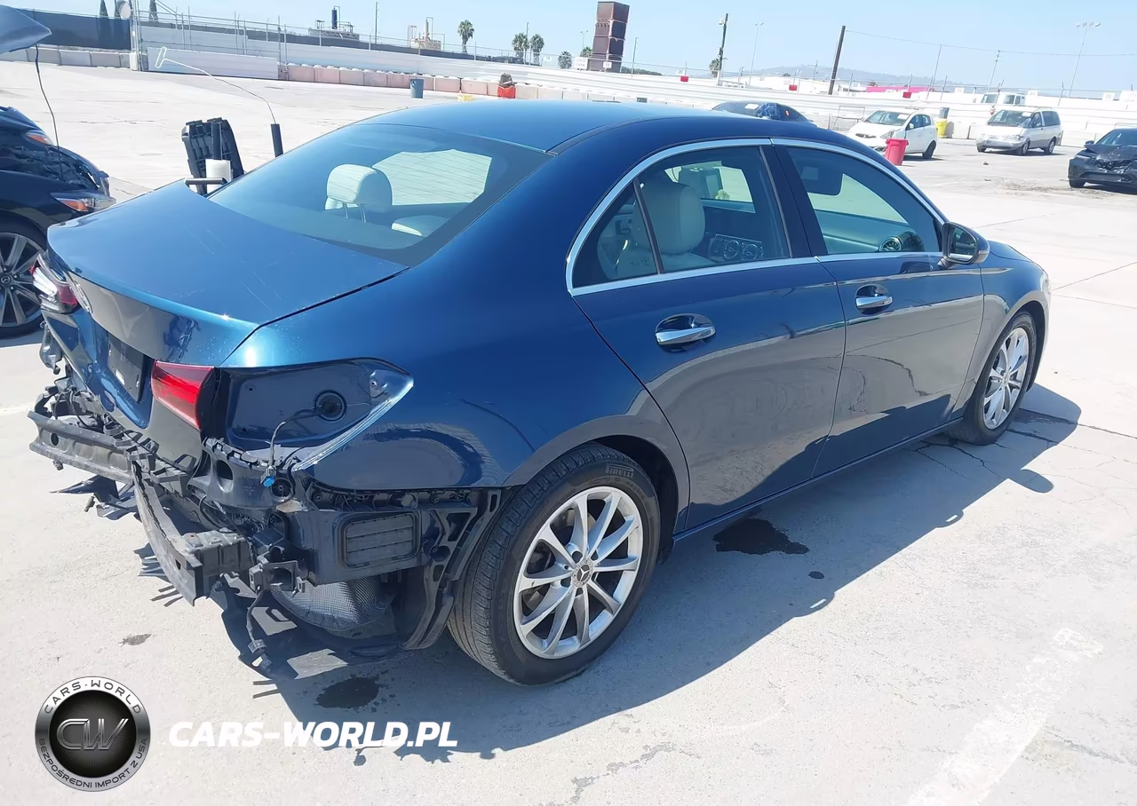 2019 Mercedes-Benz A 220 VIN:WDD3G4EB5KW027324 - 4