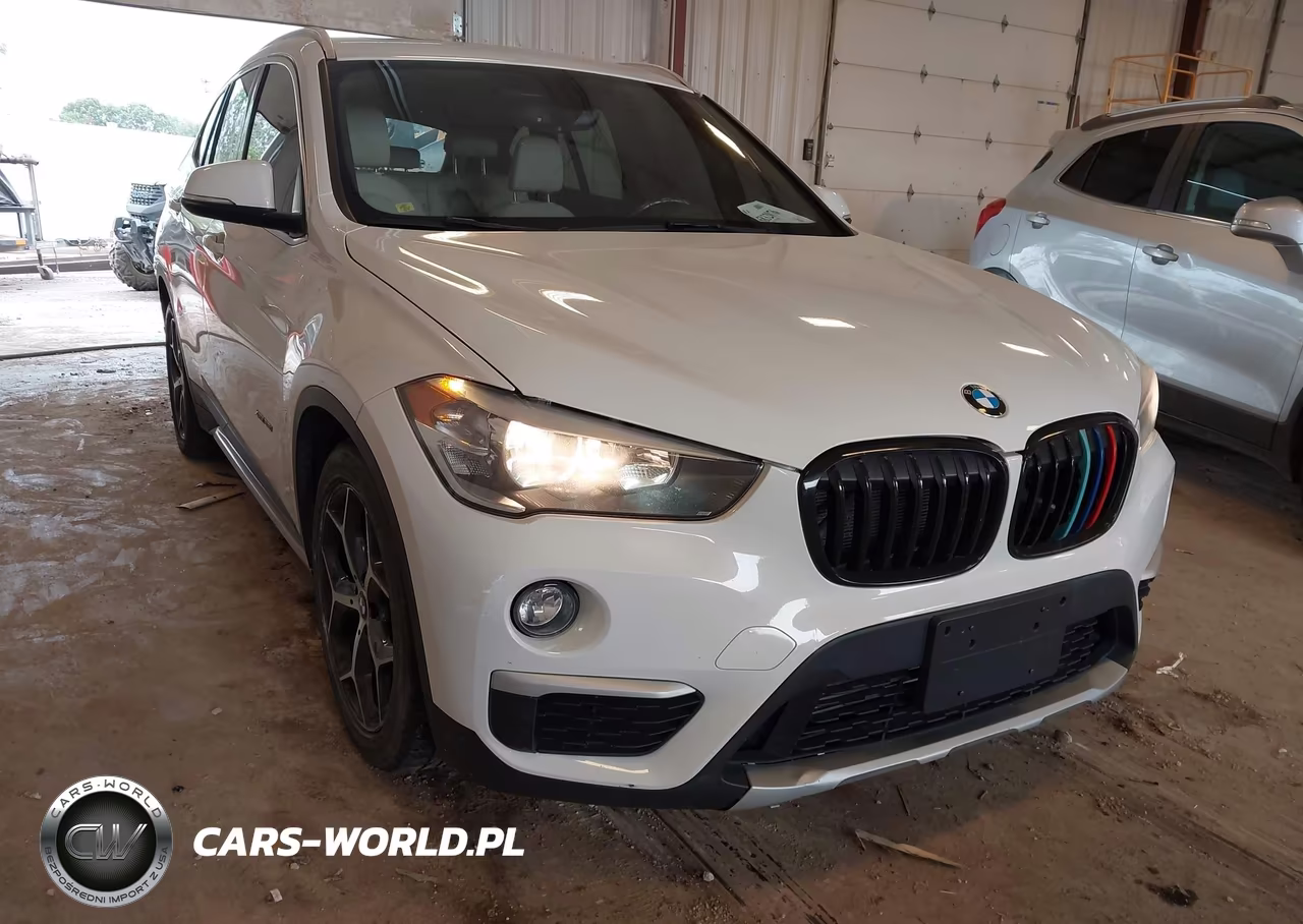 2018 BMW X1 xDrive28I VIN:WBXHT3C33J5K24694 - 6