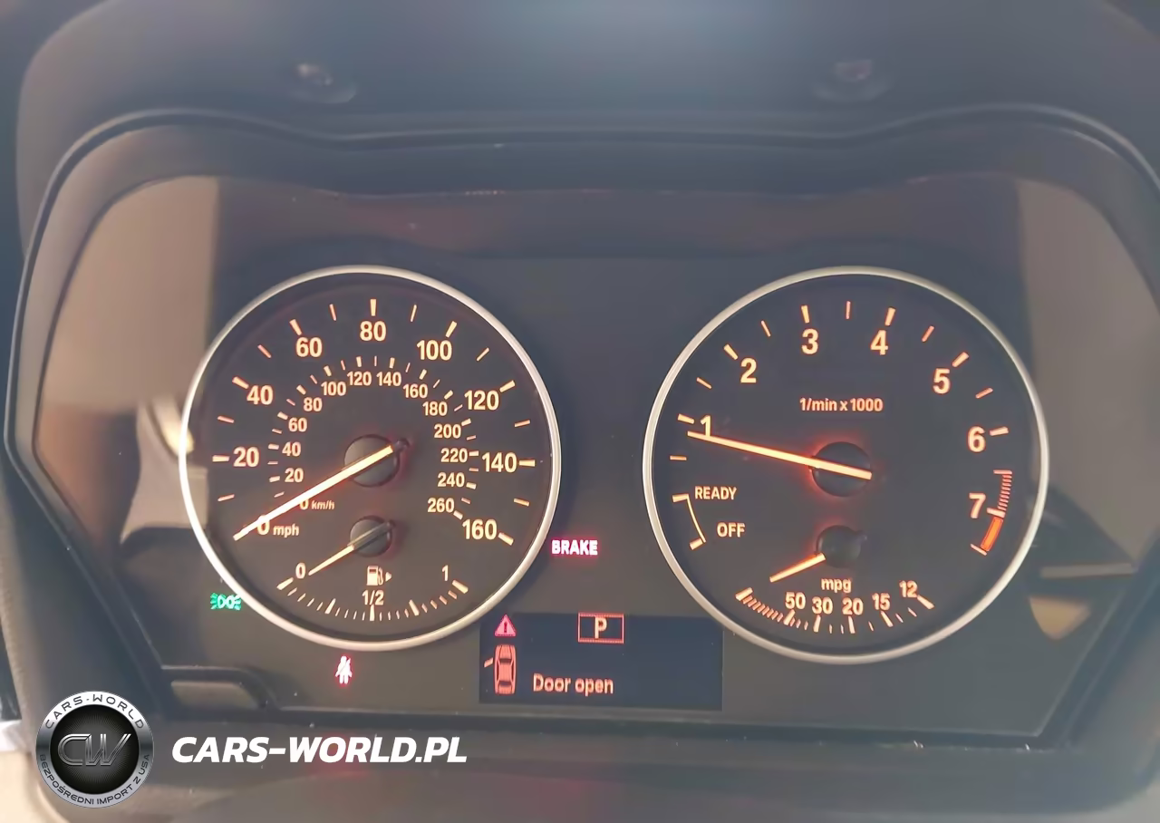 2018 BMW X1 xDrive28I VIN:WBXHT3C33J5K24694 - 7