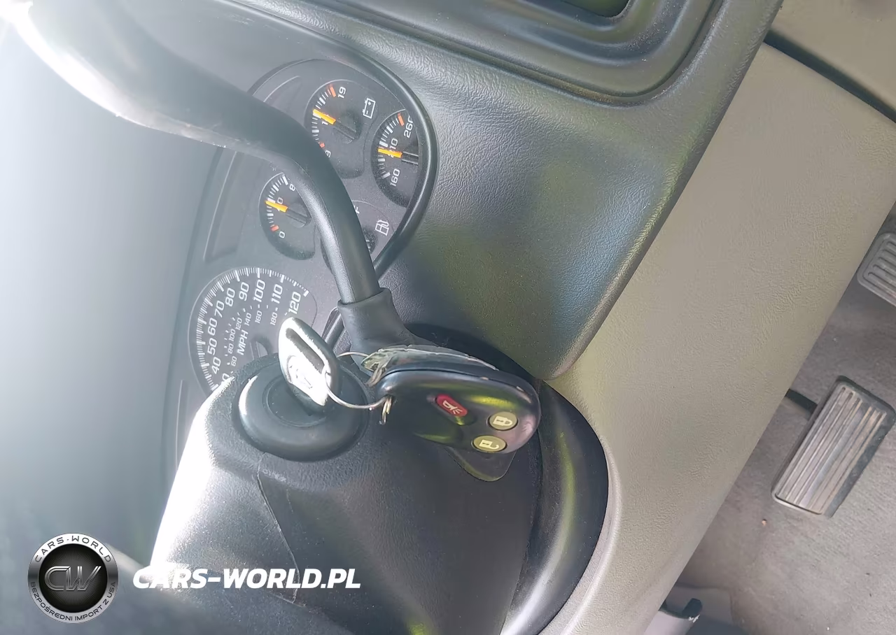 2005 Chevrolet Avalanche 1500 Z71 VIN:3GNEK12Z35G114991 - 11