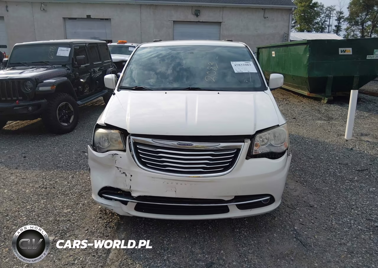 2013 Chrysler Town & Country Touring VIN:2C4RC1BG6DR557490 - 12