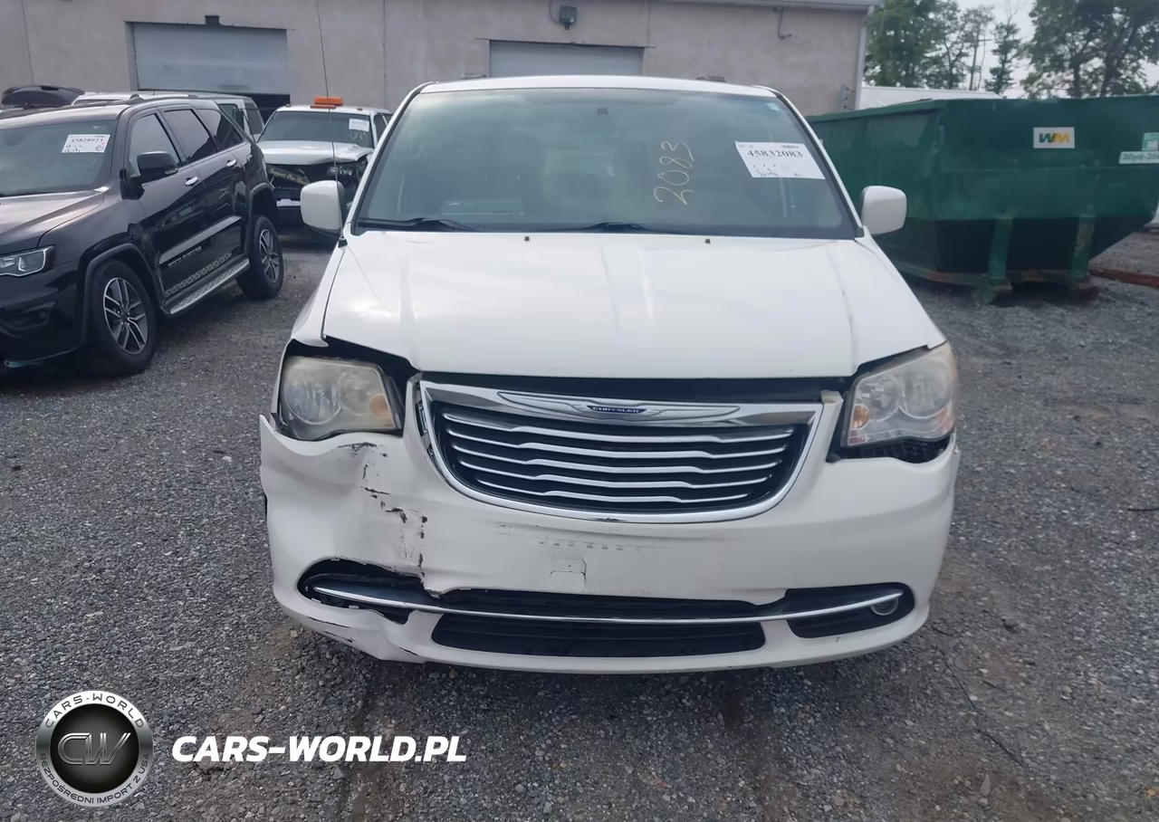 2013 Chrysler Town & Country Touring VIN:2C4RC1BG6DR557490 - 6
