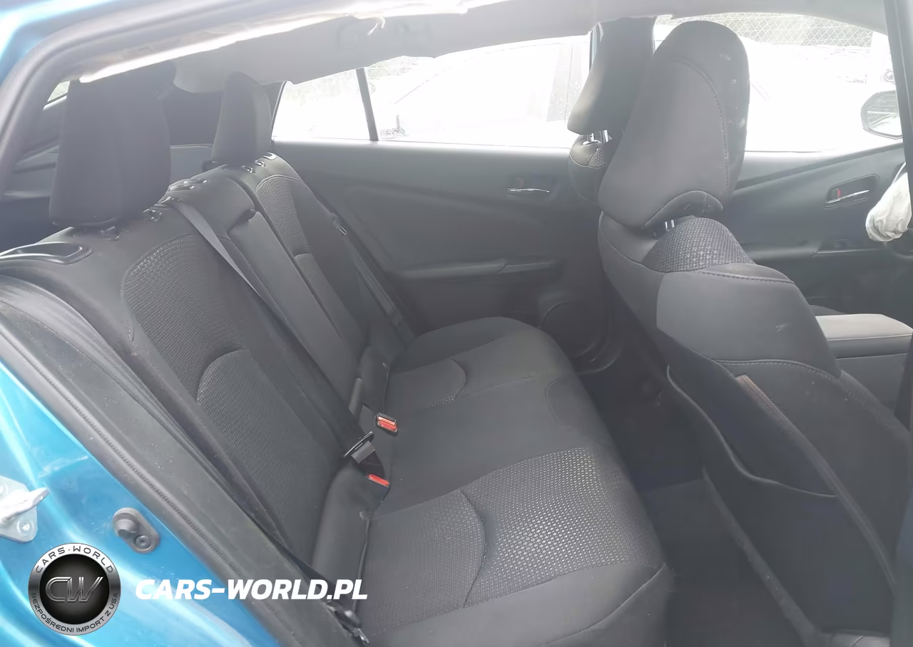 2019 Toyota Prius Le VIN:JTDKARFUXK3100600 - 8