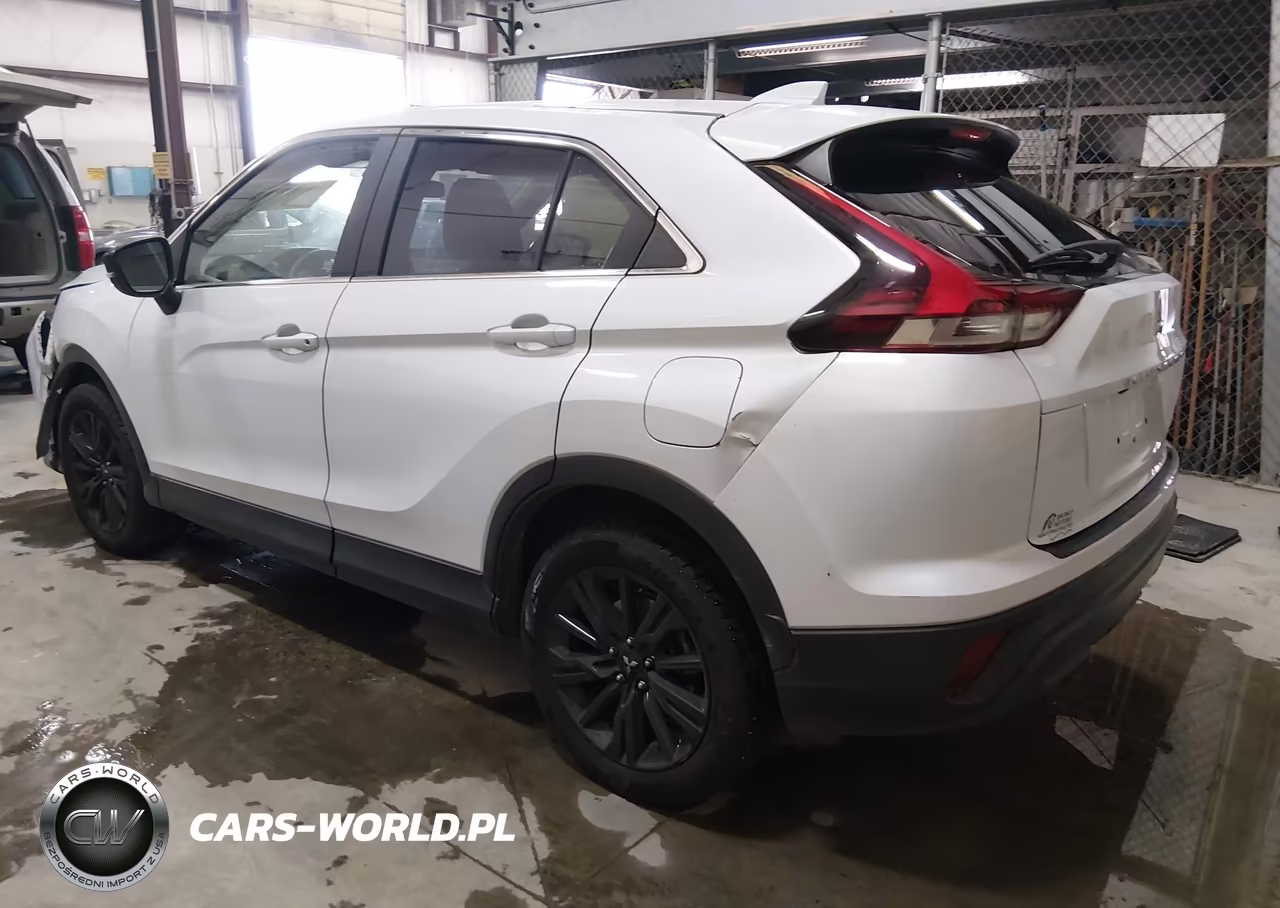 2023 Mitsubishi Eclipse Cross Le S-Awc-Ralliart S-Awc VIN:JA4ATVAA2PZ006849 - 3