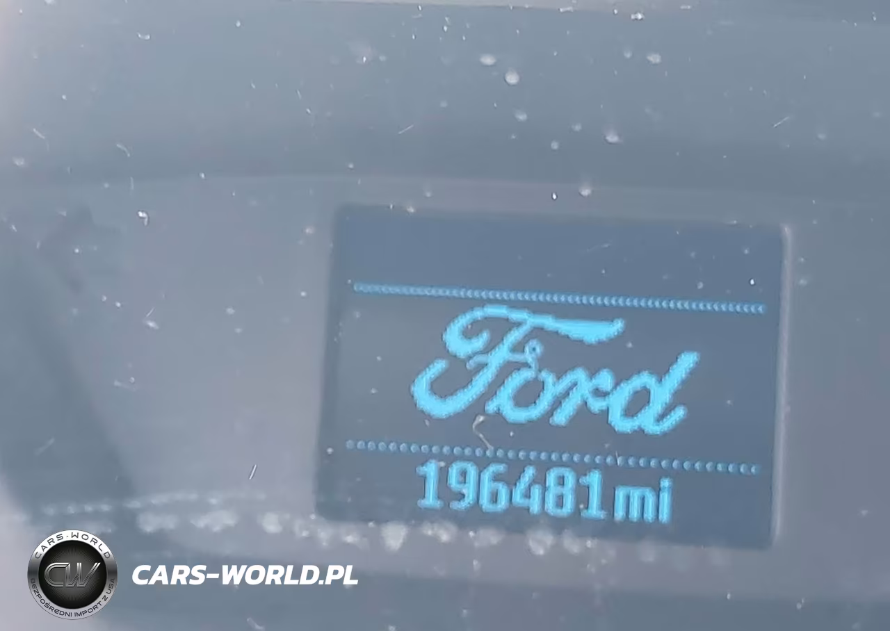2016 Ford Transit-250 VIN:1FTYR1ZM5GKA59984 - 16