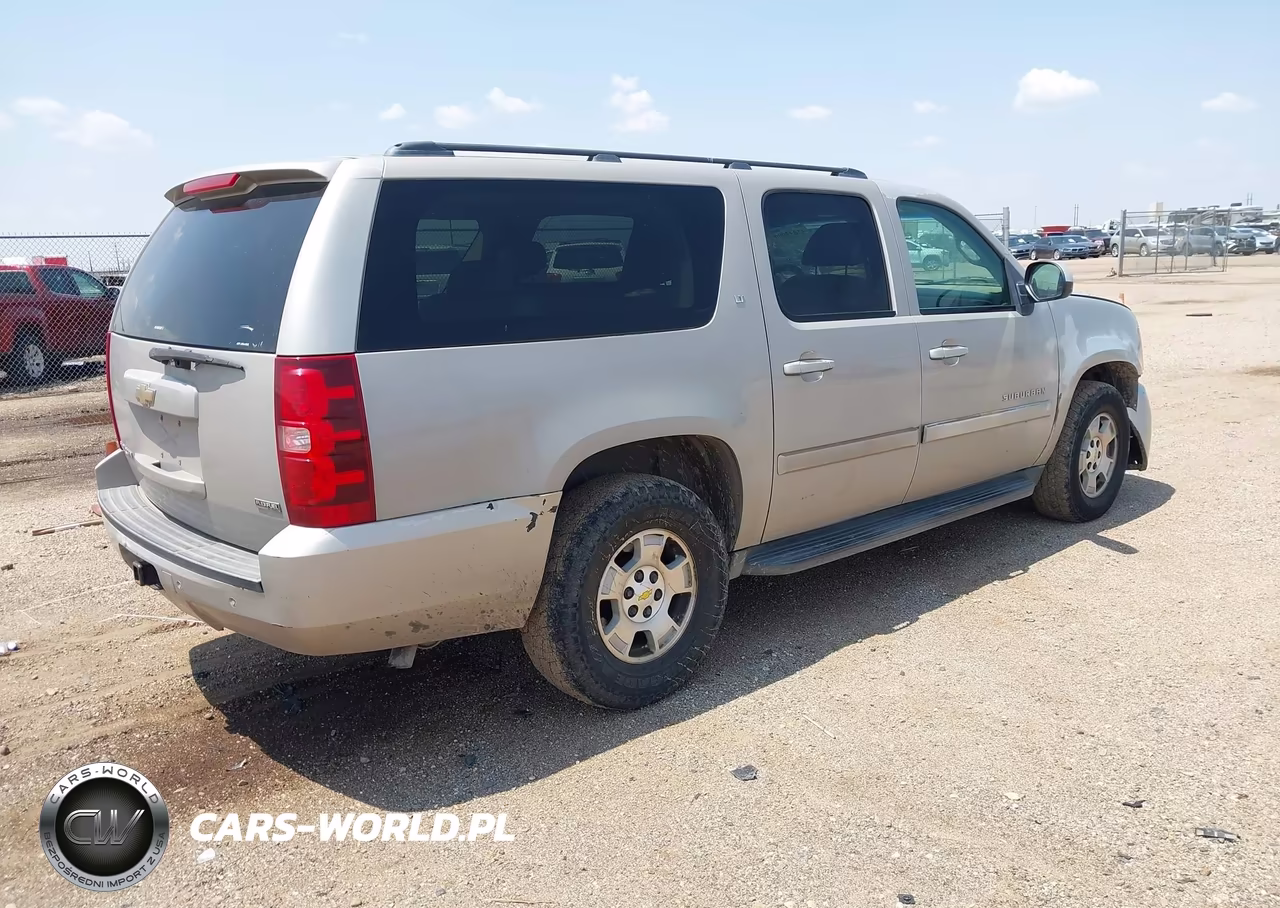 2008 Chevrolet Suburban 1500 Lt VIN:1GNFC16028J122807 - 4