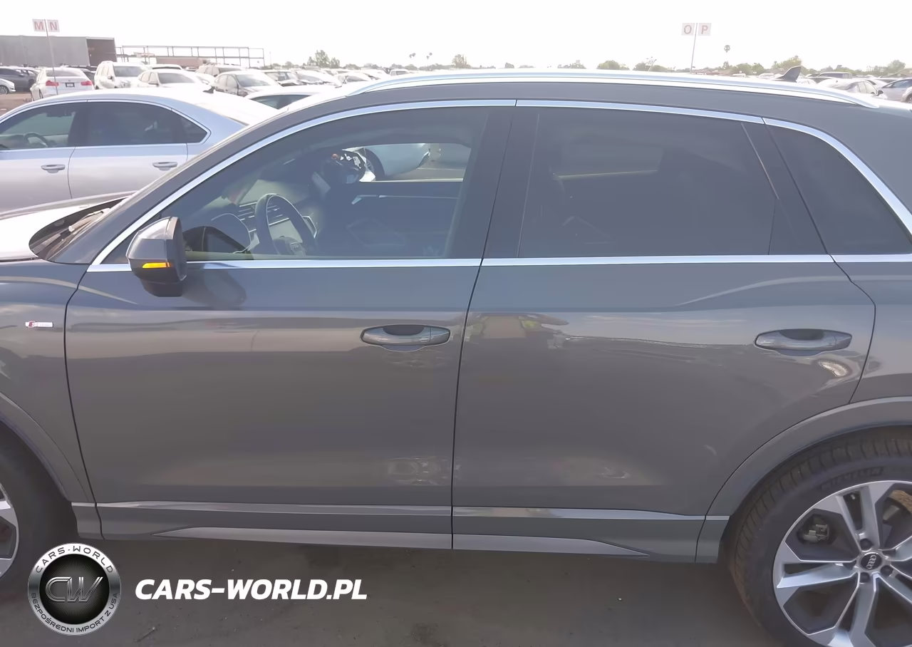 2020 Audi Q3 Premium Plus 45 Tfsi S Line Quattro Tiptronic VIN:WA1EECF38L1123404 - 14