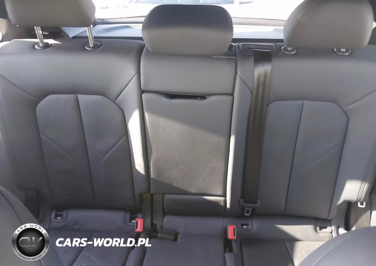 2020 Audi Q3 Premium Plus 45 Tfsi S Line Quattro Tiptronic VIN:WA1EECF38L1123404 - 8