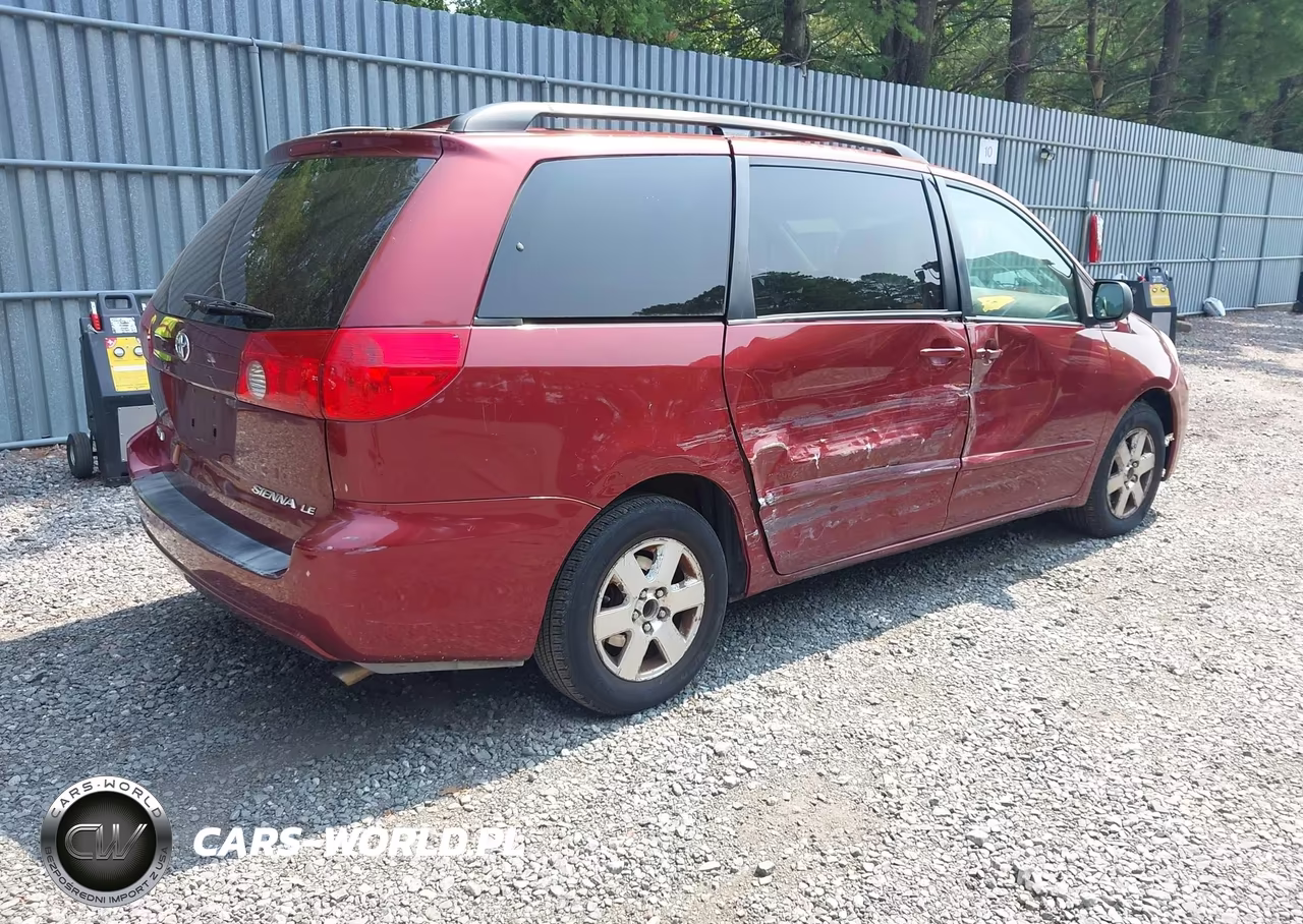 2007 Toyota Sienna Le VIN:5TDZK23C07S018136 - 4
