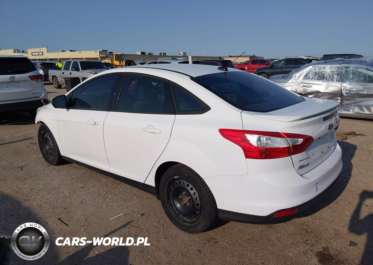 2013 Ford Focus Se VIN:1FADP3F20DL321506 - 3