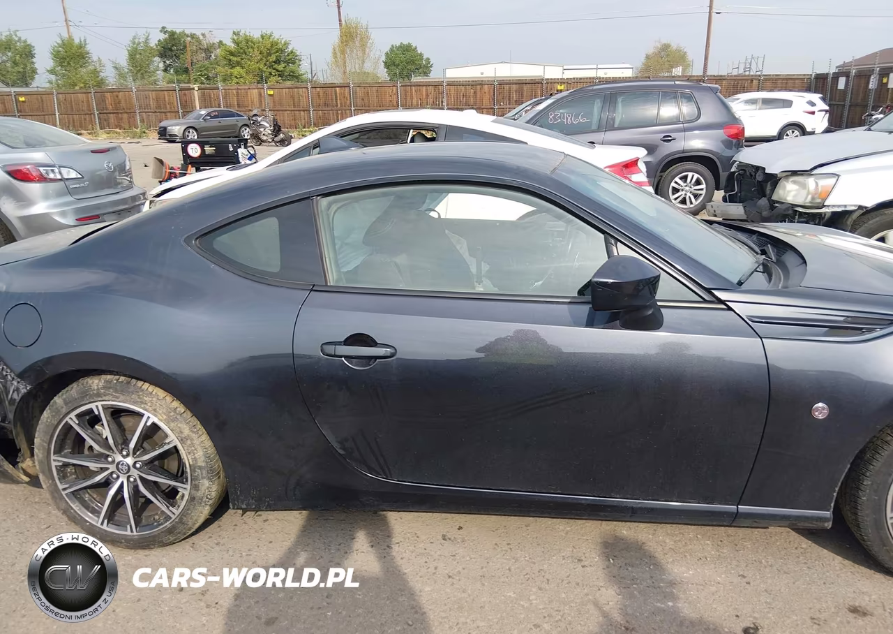 2017 Toyota 86 VIN:JF1ZNAA12H8710011 - 13