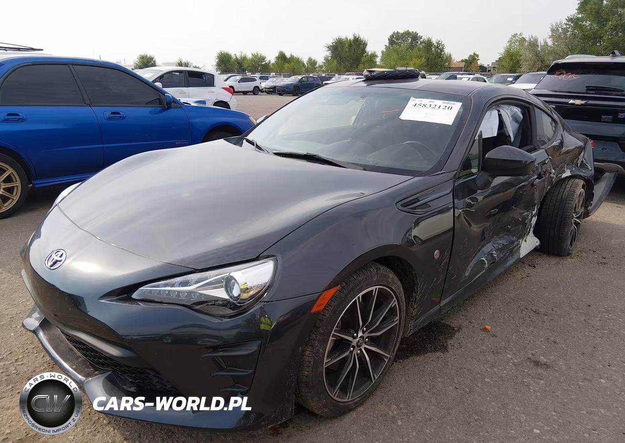 2017 Toyota 86 VIN:JF1ZNAA12H8710011 - 2