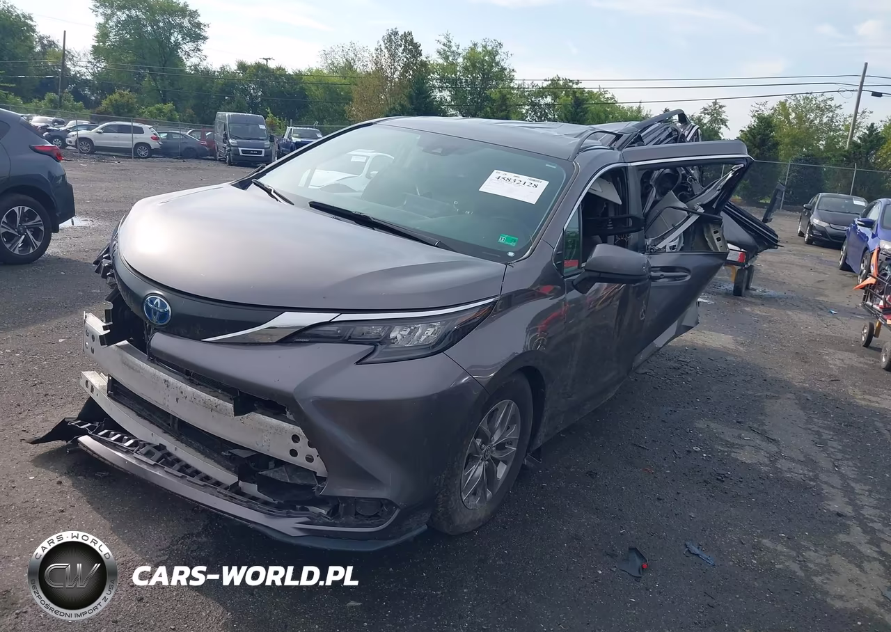 2024 Toyota Sienna Le VIN:5TDKSKFCXRS112878 - 2