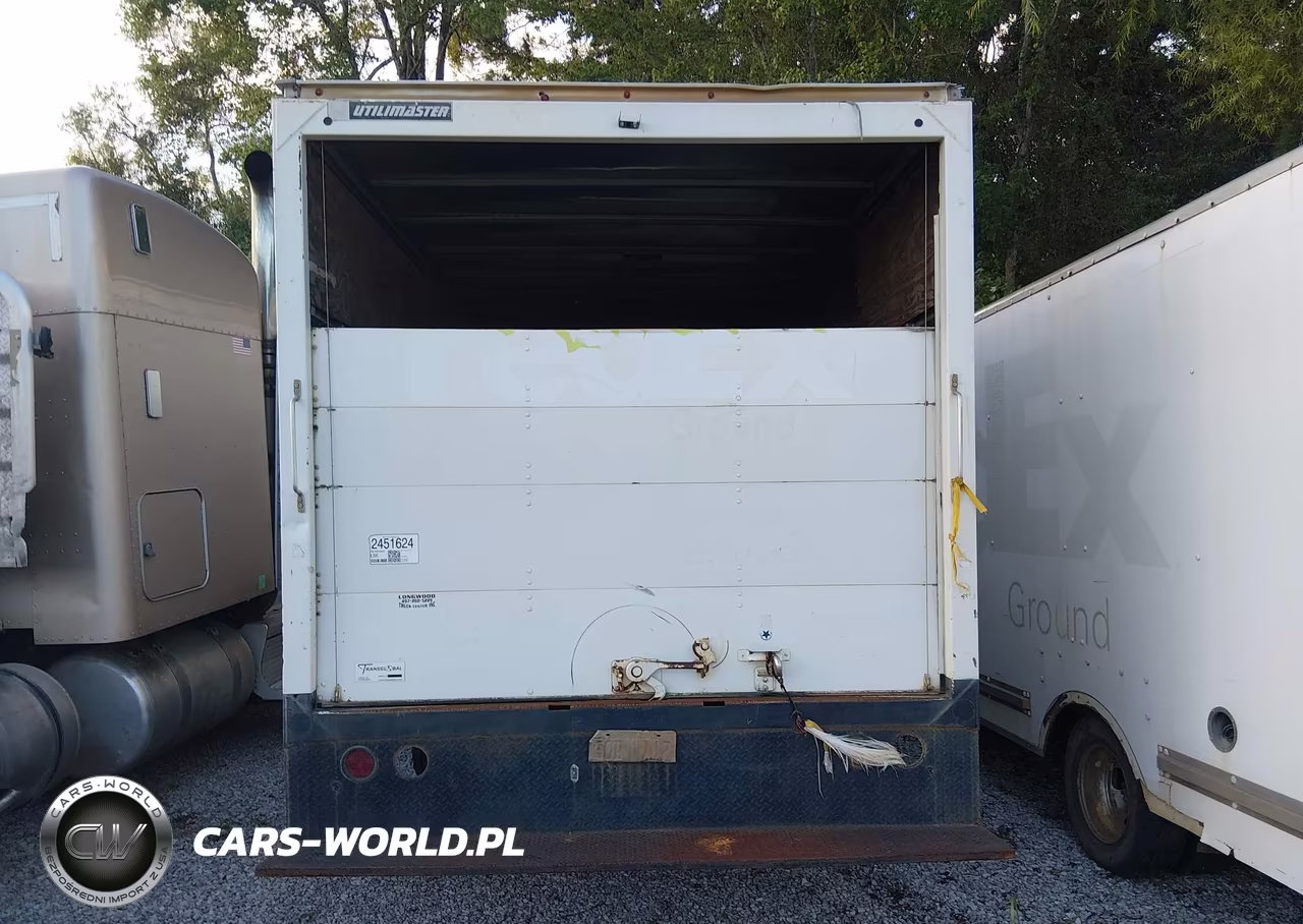 2016 Ford E-350 Cutaway VIN:1FDWE3FL7GDC33810 - 14