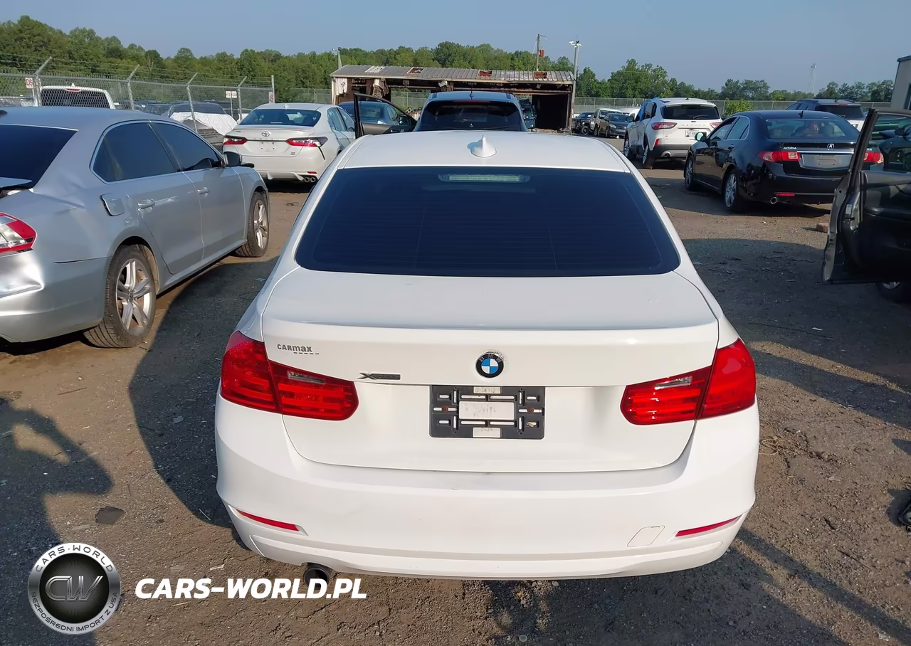 2015 BMW 320I xDrive VIN:WBA3C3G52FNT51976 - 17