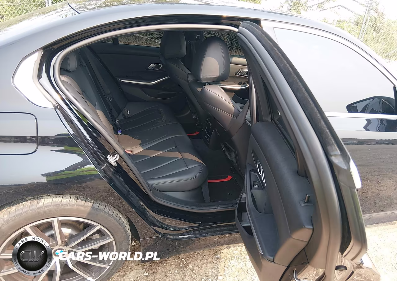 2020 BMW 330I xDrive VIN:3MW5R7J04L8B24668 - 8