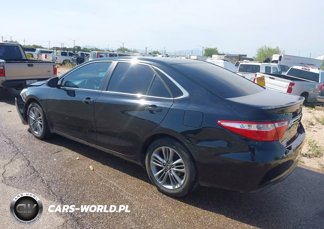 2017 Toyota Camry Se VIN:4T1BF1FK6HU414597 - 3