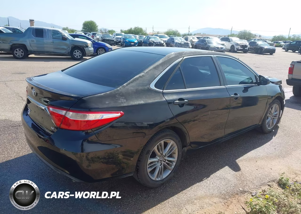 2017 Toyota Camry Se VIN:4T1BF1FK6HU414597 - 4