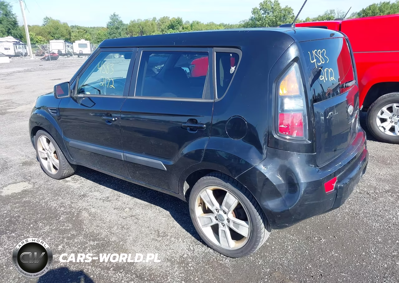 2011 Kia Soul ! VIN:KNDJT2A21B7273790 - 3