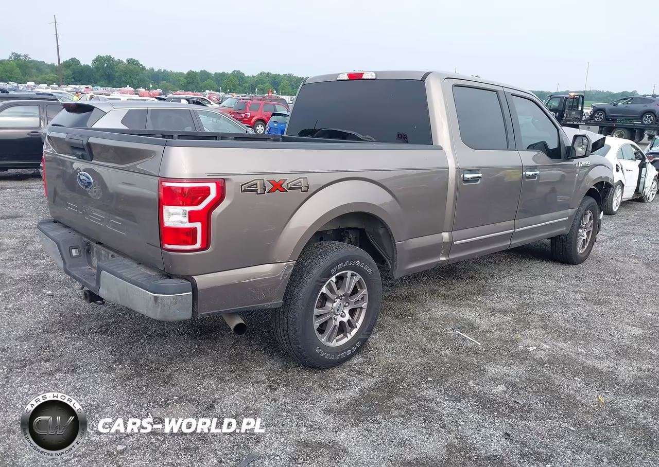 2018 Ford F-150 Xlt VIN:1FTFW1E55JFD62519 - 4