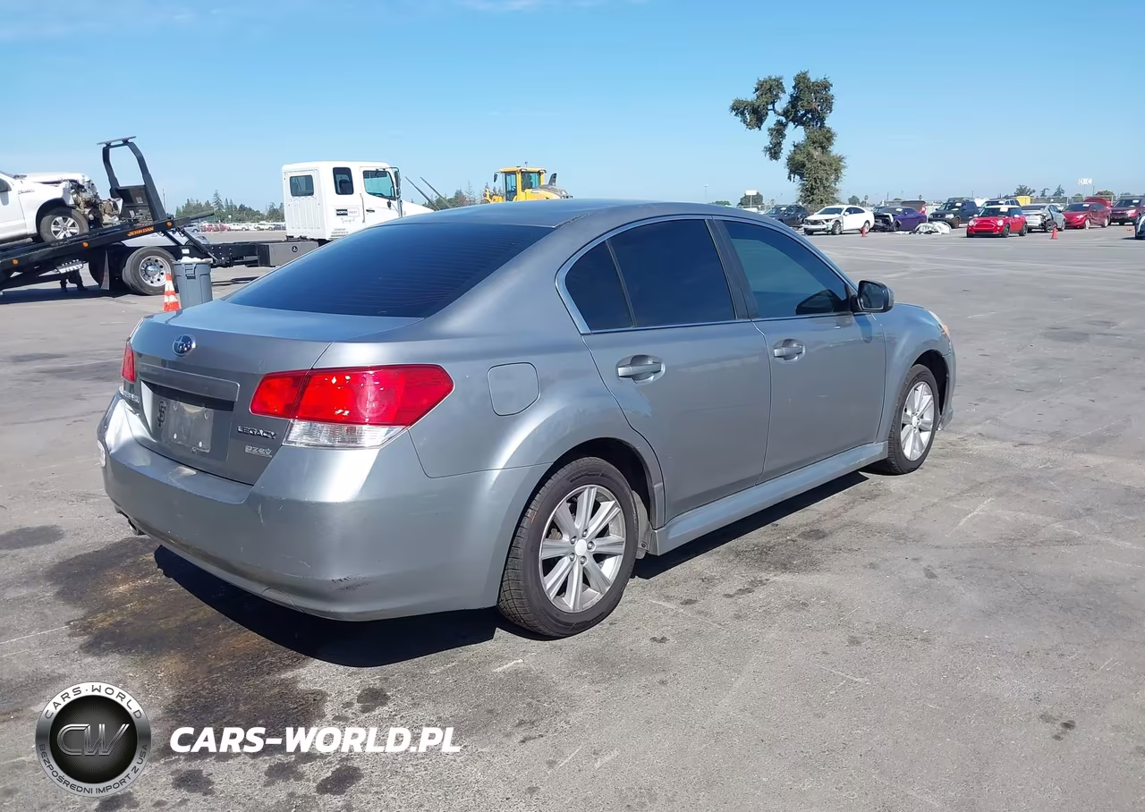 2011 Subaru Legacy 2.5I Premium VIN:4S3BMBB60B3220346 - 4