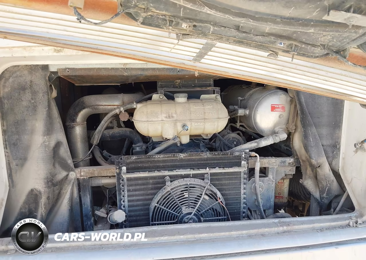 1999 Freightliner Chassis V Line VIN:4UZ6LMEB9XCB68259 - 10
