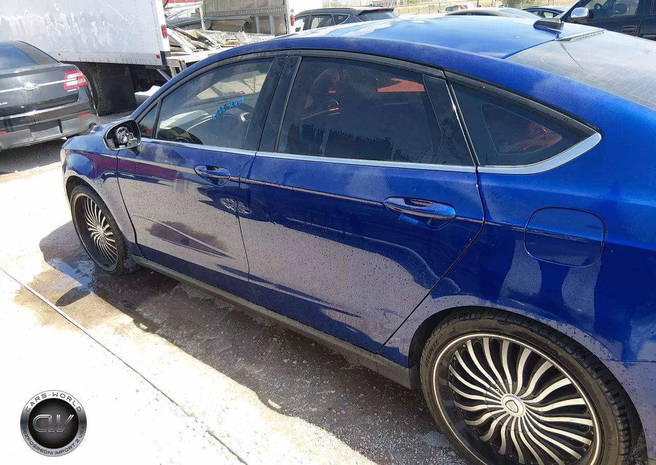 2015 Ford Fusion S VIN:3FA6P0G79FR252630 - 14