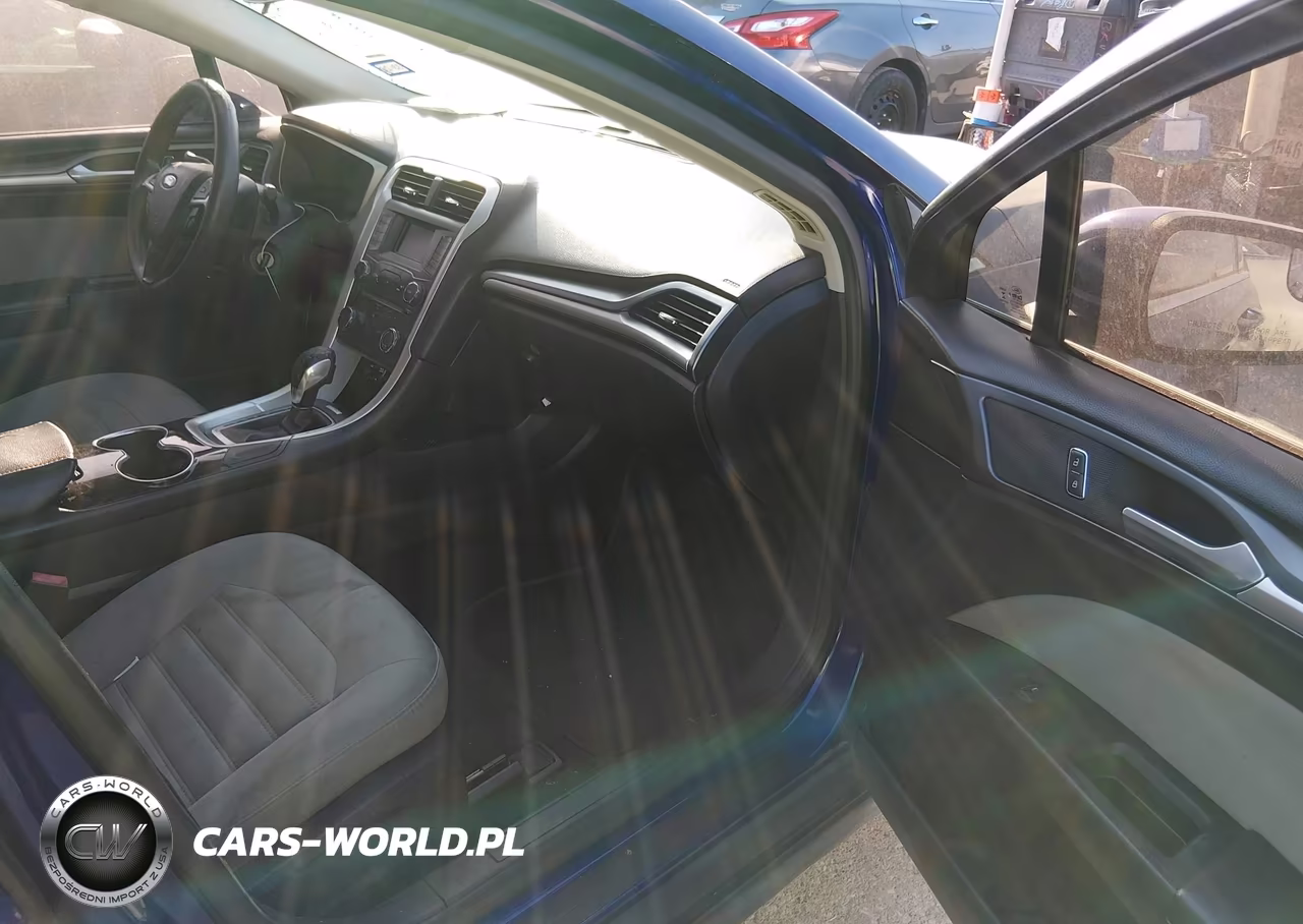 2015 Ford Fusion S VIN:3FA6P0G79FR252630 - 5