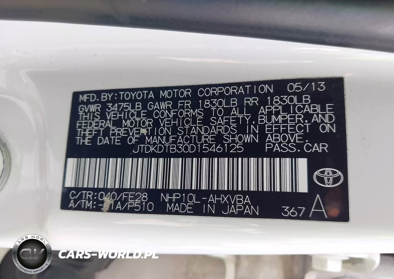2013 Toyota Prius C One VIN:JTDKDTB30D1546125 - 9