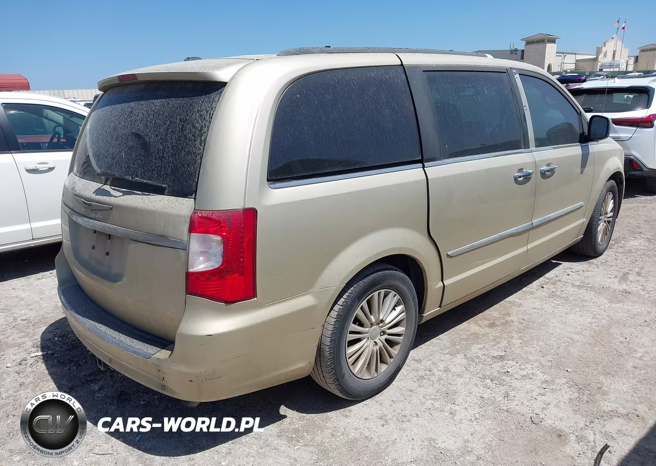 2012 Chrysler Town & Country Touring-L VIN:2C4RC1CG3CR117482 - 4