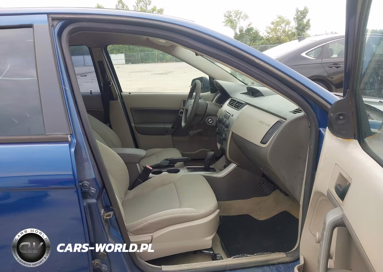 2009 Ford Focus S VIN:1FAHP34N79W180597 - 5