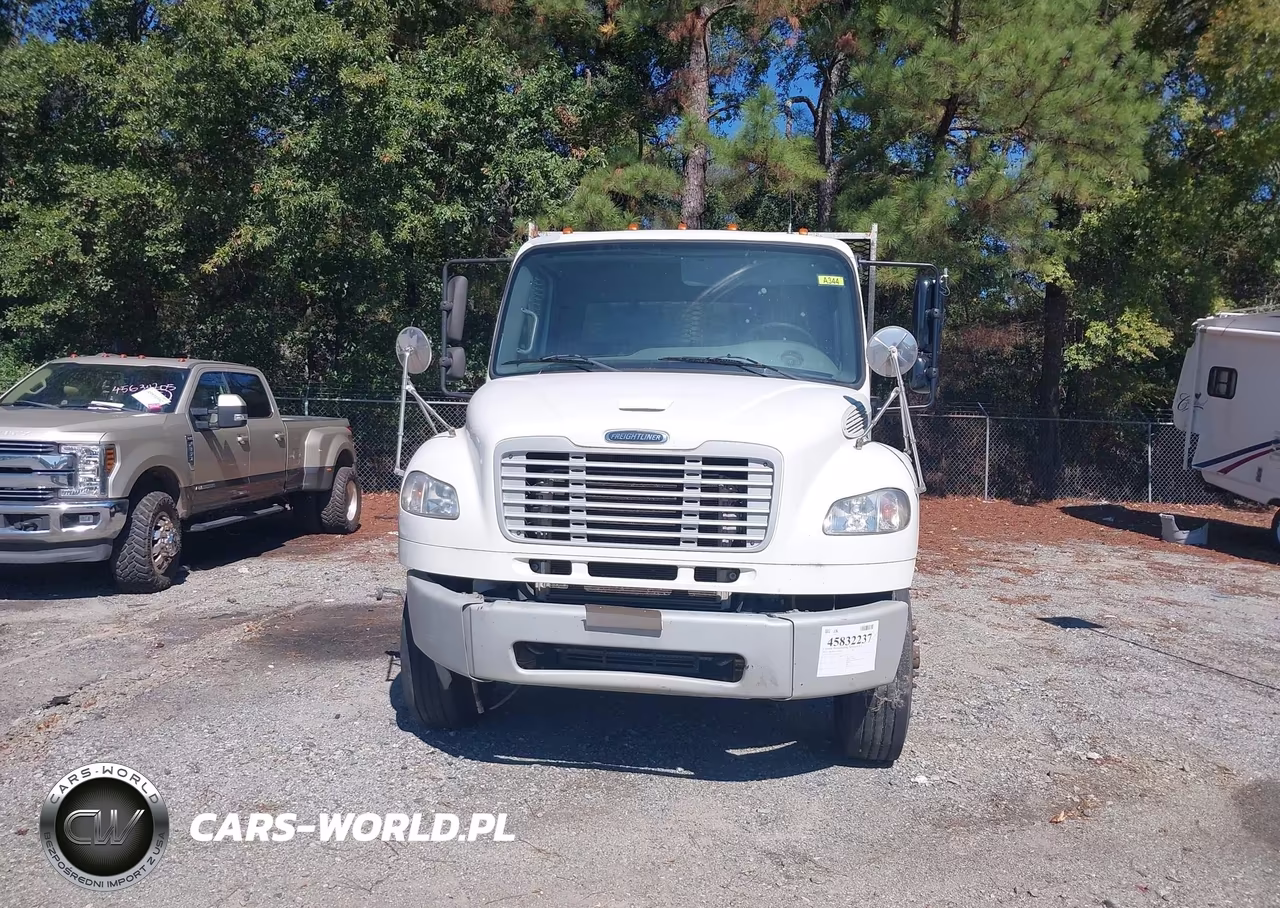 2016 Freightliner M2 106 Medium Duty VIN:1FVHCYCY7GHHB6161 - 13