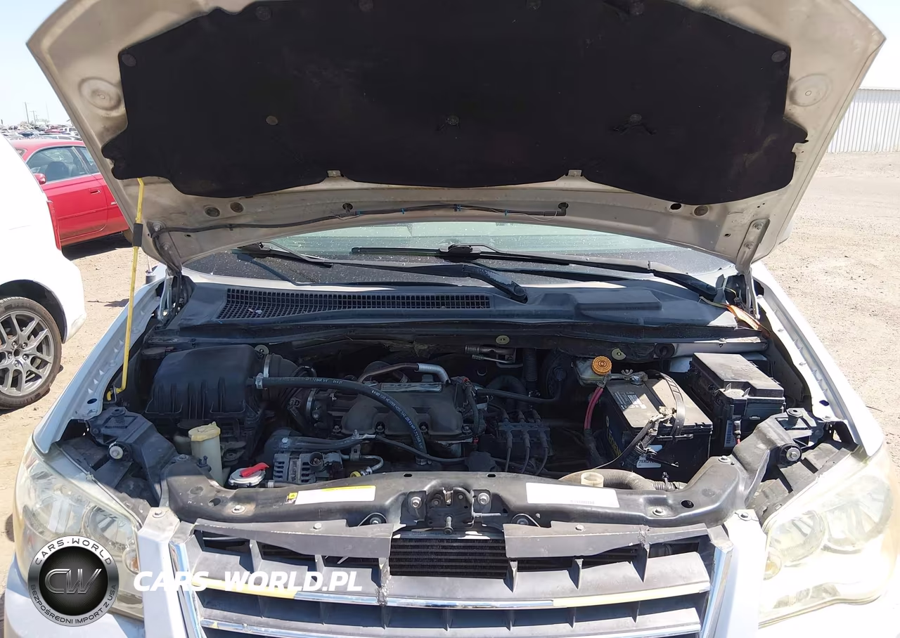 2008 Chrysler Town & Country Touring VIN:2A8HR54P78R678865 - 10