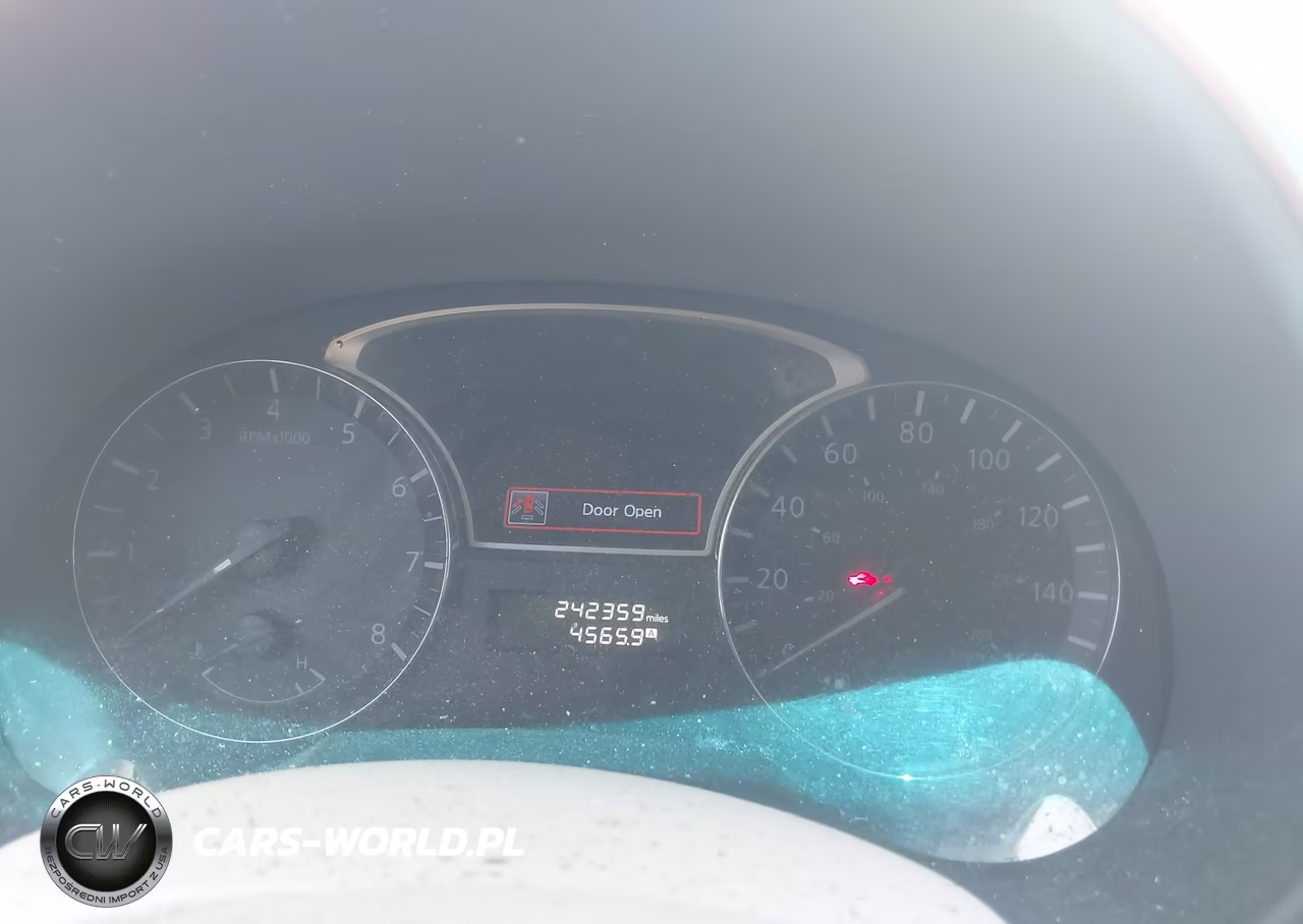 2015 Nissan Altima 2.5 S VIN:1N4AL3AP9FN329404 - 7