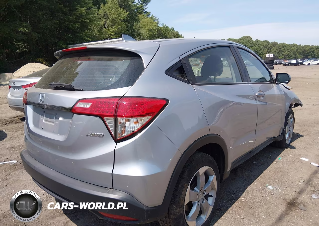 2022 Honda Hr-V Awd Lx VIN:3CZRU6H3XNM759198 - 4