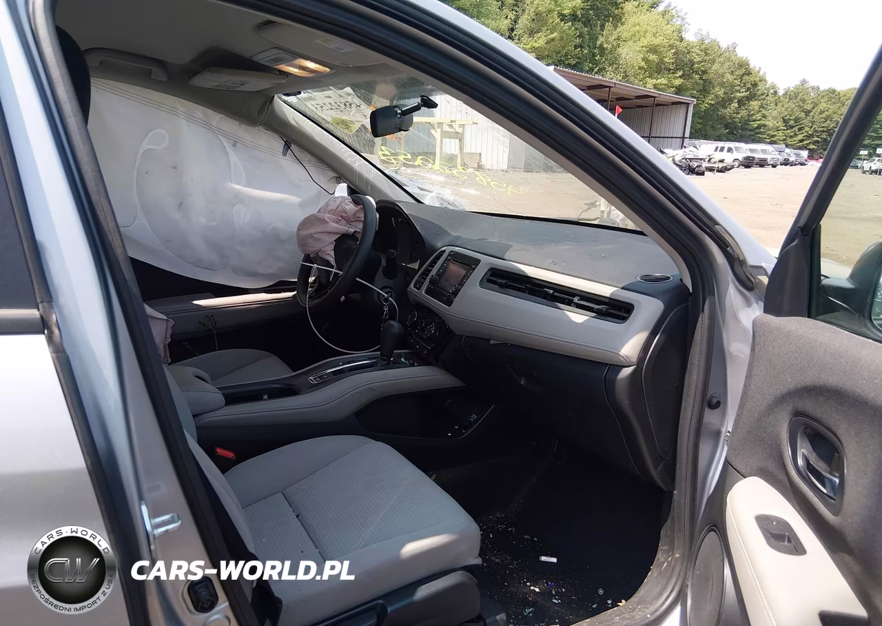 2022 Honda Hr-V Awd Lx VIN:3CZRU6H3XNM759198 - 5