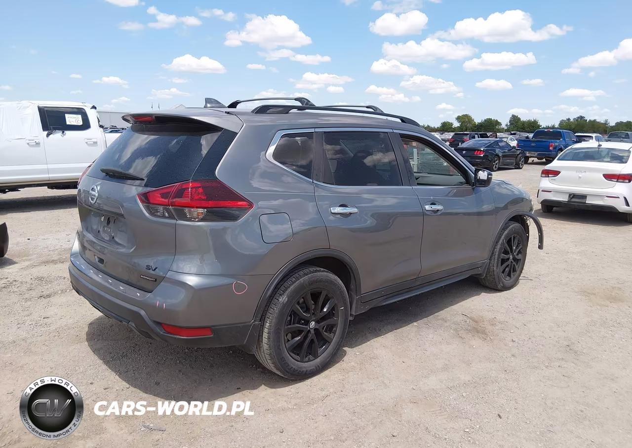 2018 Nissan Rogue Sv VIN:5N1AT2MT1JC785927 - 4