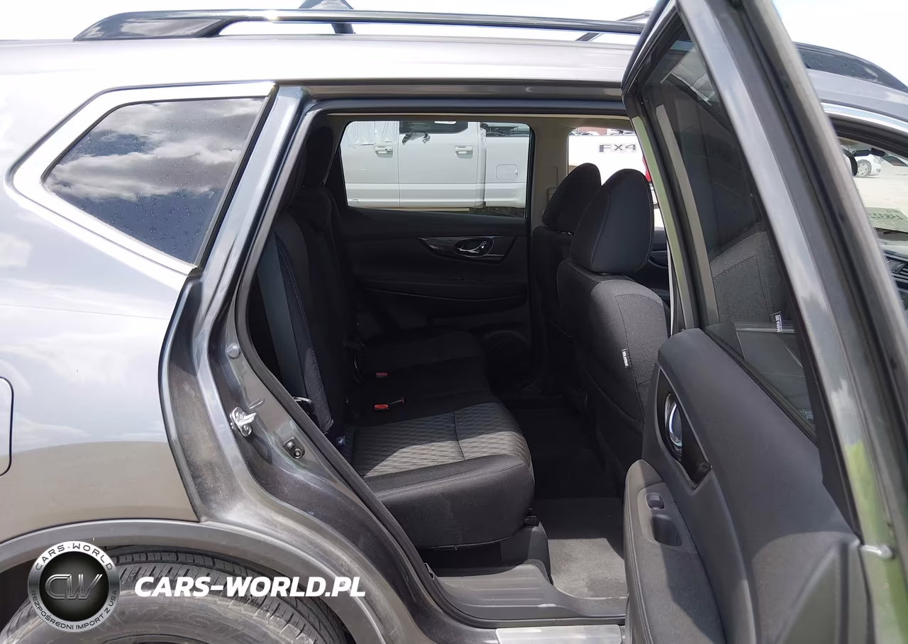 2018 Nissan Rogue Sv VIN:5N1AT2MT1JC785927 - 8