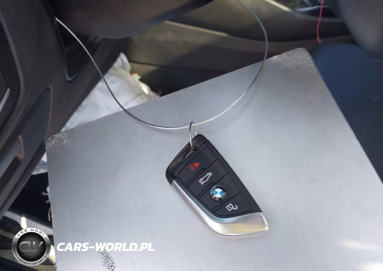 2018 BMW X3 M40I VIN:5UXTS3C54J0Y94777 - 11