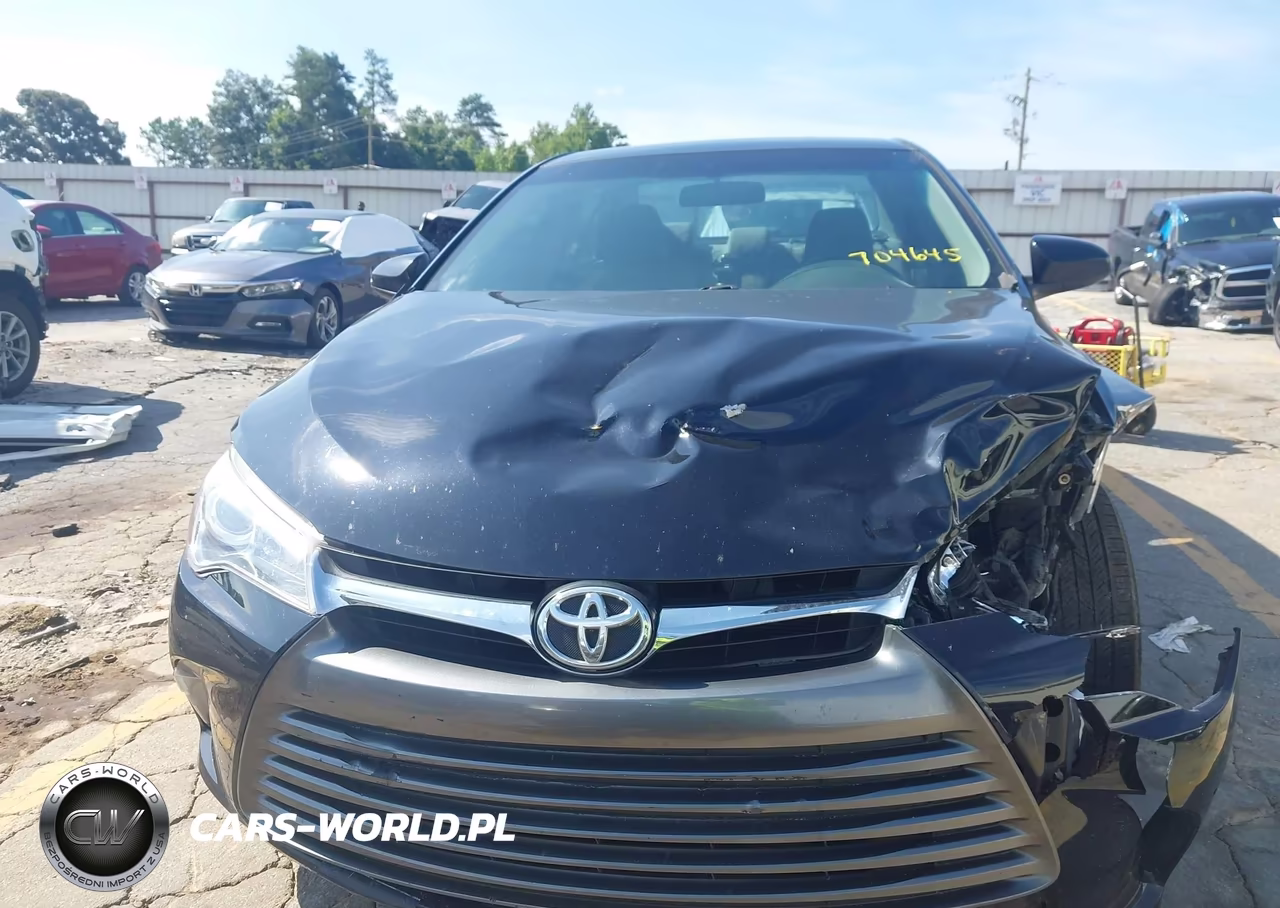 2017 Toyota Camry Le VIN:4T1BF1FK6HU704645 - 12