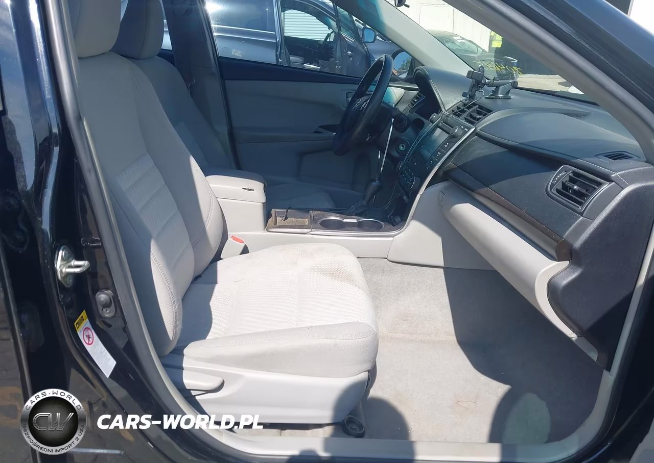 2017 Toyota Camry Le VIN:4T1BF1FK6HU704645 - 5