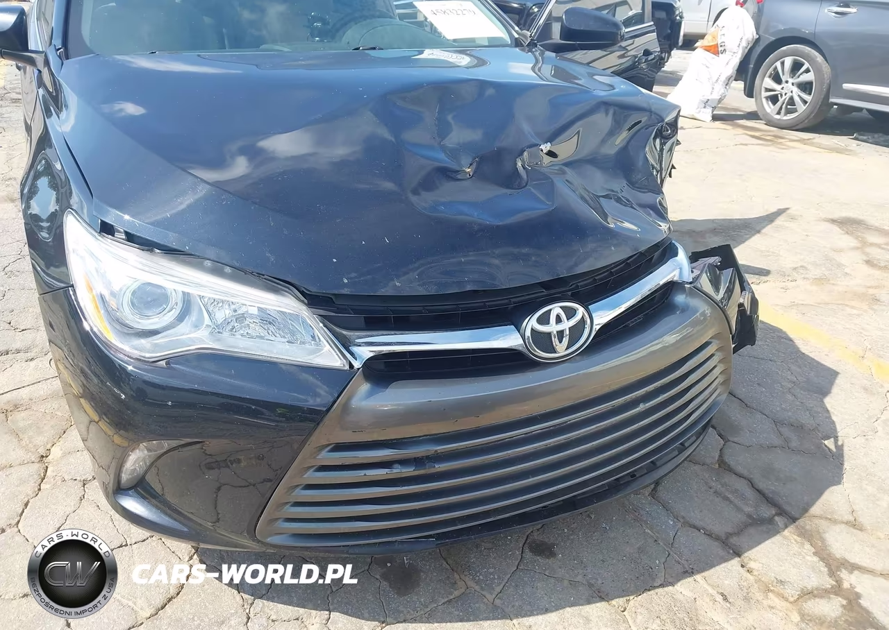2017 Toyota Camry Le VIN:4T1BF1FK6HU704645 - 6