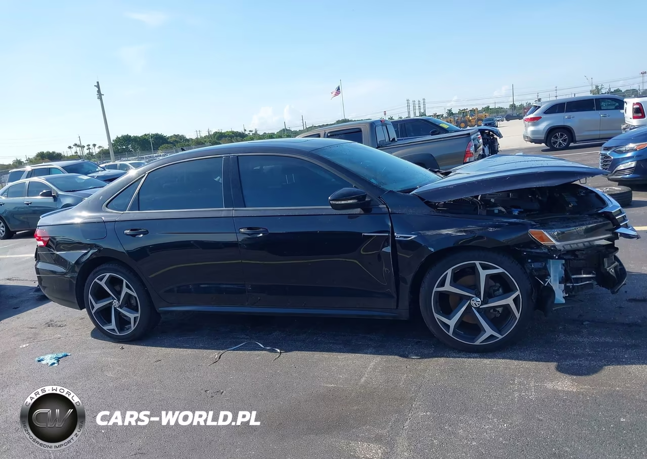 2021 Volkswagen Passat 2.0T R-Line VIN:1VWMA7A32MC003628 - 14