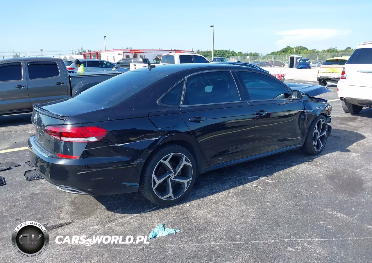 2021 Volkswagen Passat 2.0T R-Line VIN:1VWMA7A32MC003628 - 4